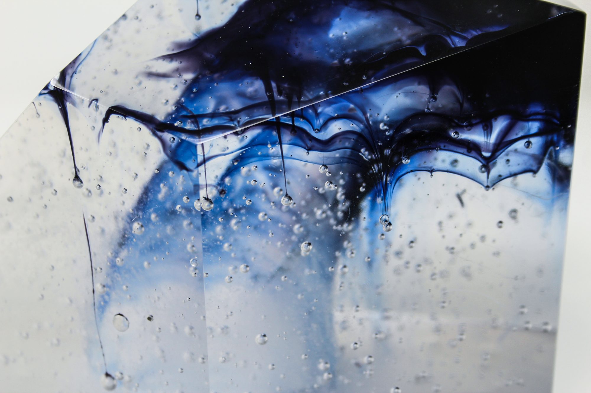Breathe — alternative view of the core cast glass block